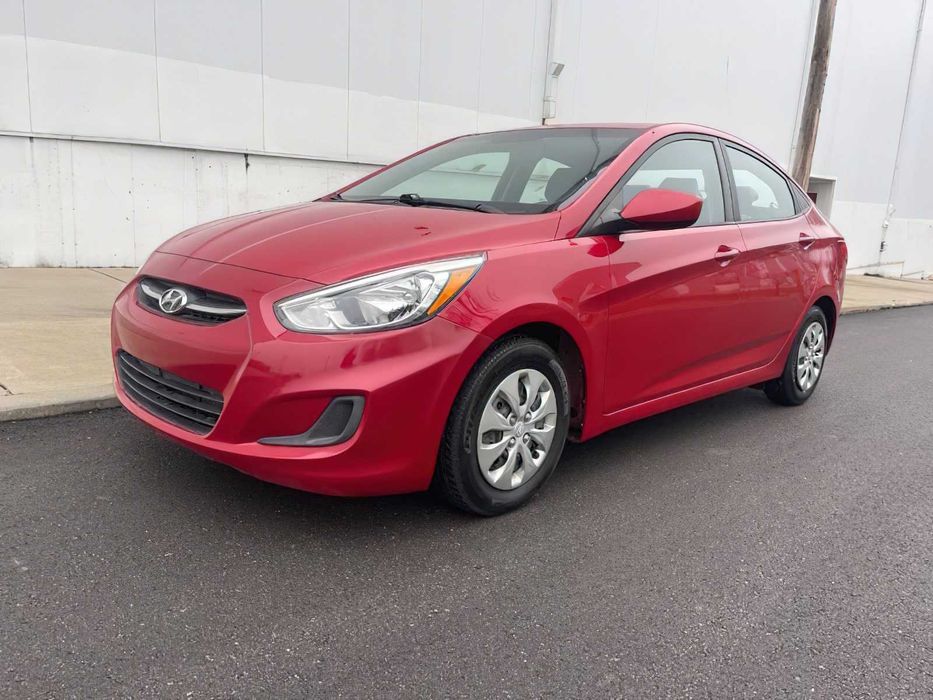 Hyundai Accent GLS      2015