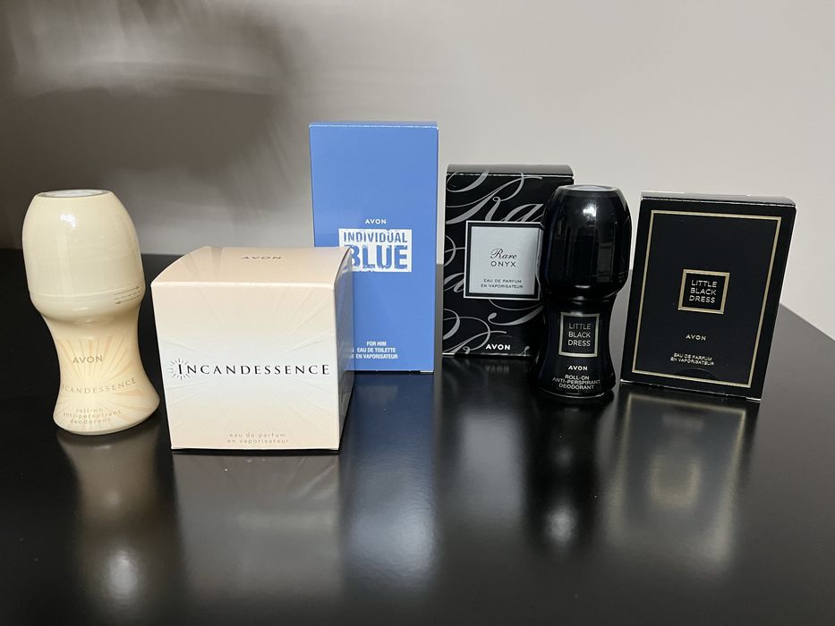 Zestaw kosmetykow avon