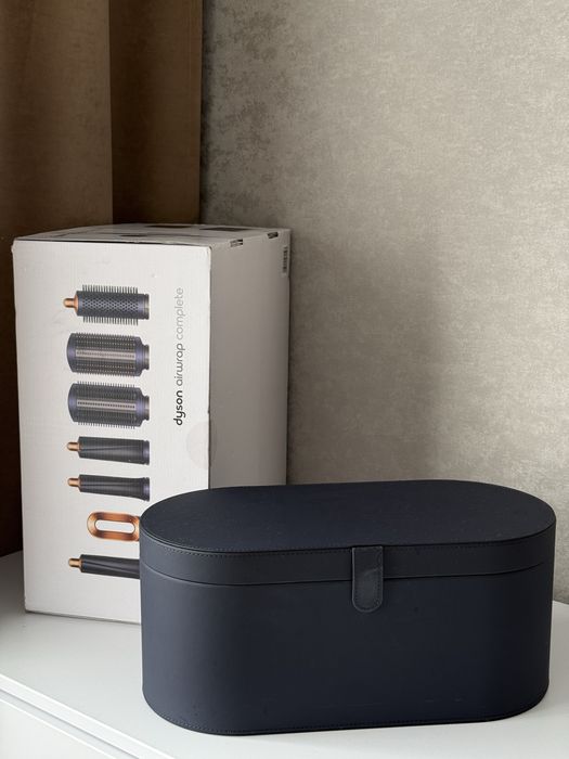 Dyson Airwrap стайлер з повним комплектом насадок