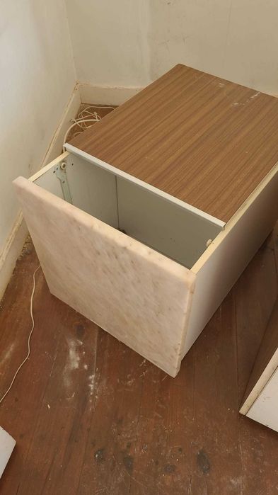 Móveis de cozinha + lava-loiças inox + tampo de mármore