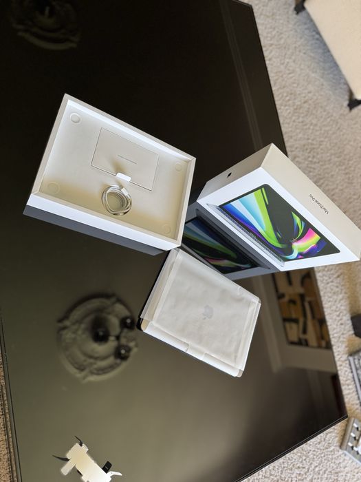 MacBook Pro 13 M2 512Gb SSD 2023