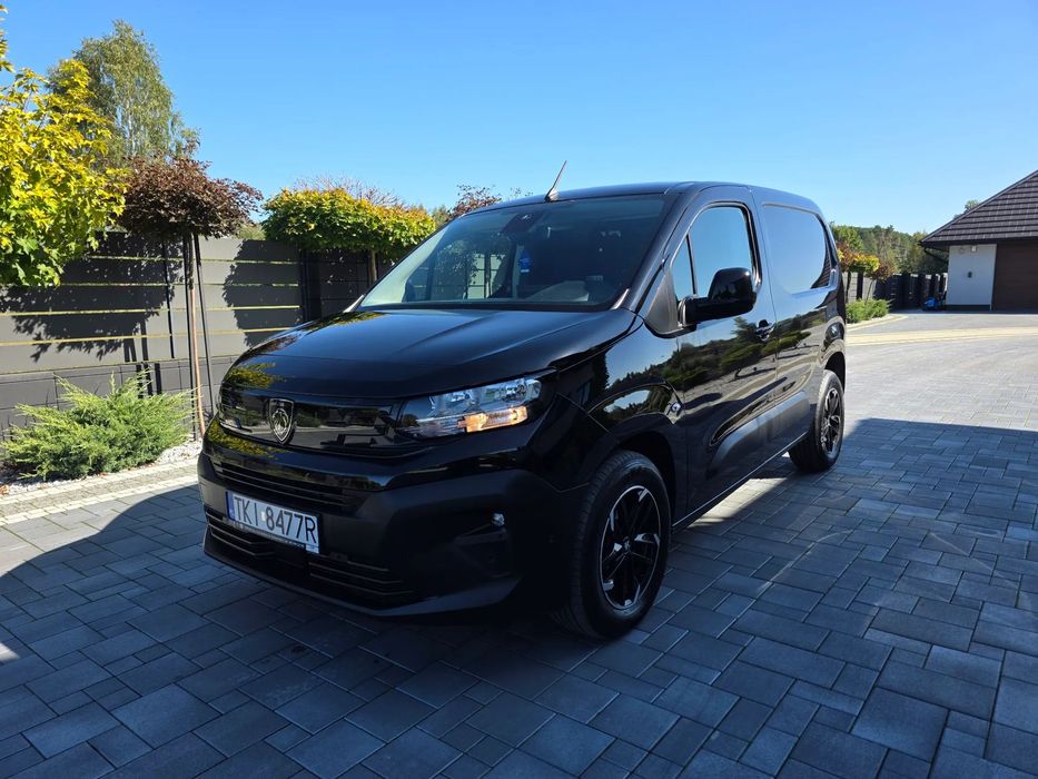 Peugeot Partner FURGON AUTOMAT DIESEL BLUEHDI 130 KM S&amp;S EAT8  Gwarancja do 2027.09 AUTOMAT 1 właściciel, 130 KM, 3 osobowy