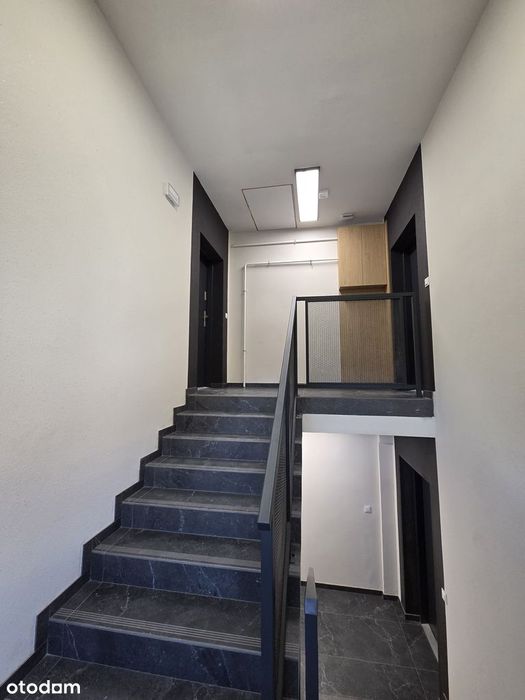 Piękny widokowy słoneczny 4 pokoje duży balkon