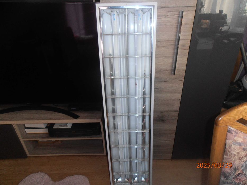 Lampa jarzeniówka podwójna