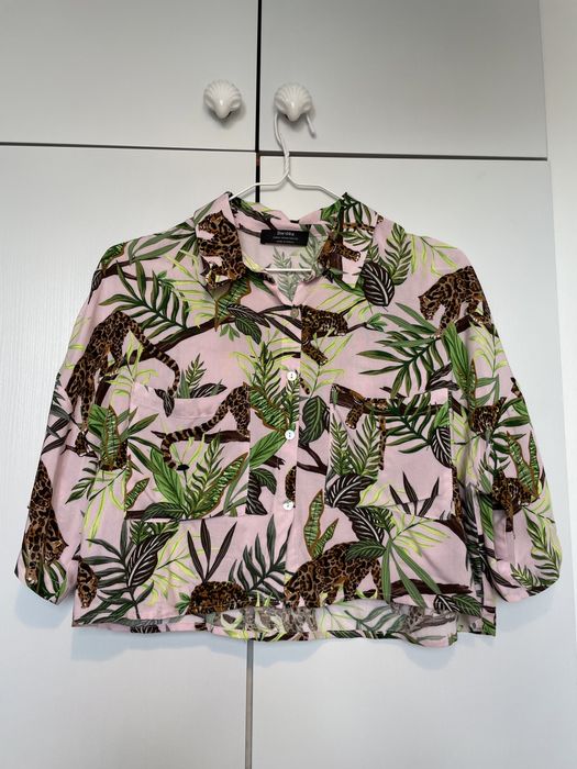 Koszula z Bershki w tropikalny wzór, roz. M