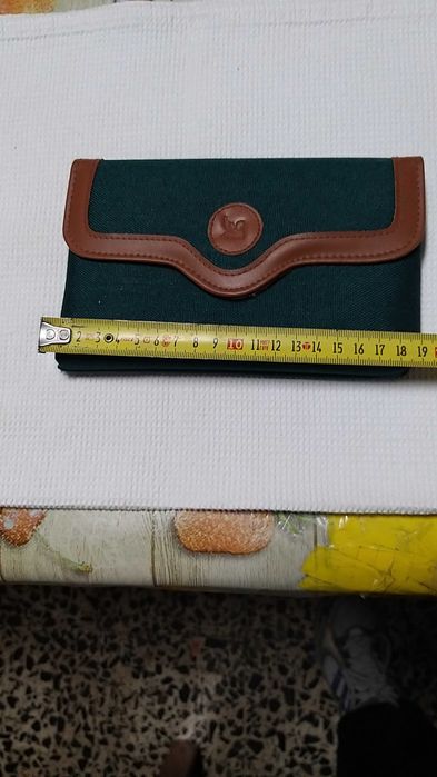 carteira verde NOVA, com porta moedas extra