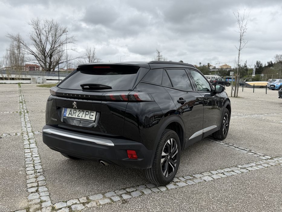 Peugeot 2008 1.5 BlueHdi ALLURE    *2022*  NACIONAL    !!!