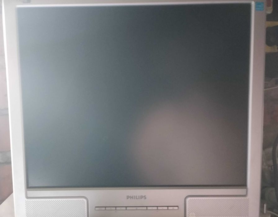 Монитор 19" б. у.