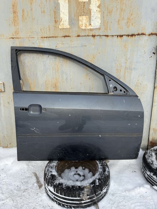 Дверь передняя правая Ford Mondeo MK3