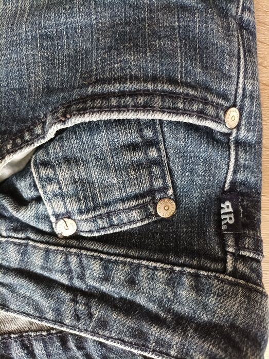 Spodnie jeansowe Viktoria Beckham