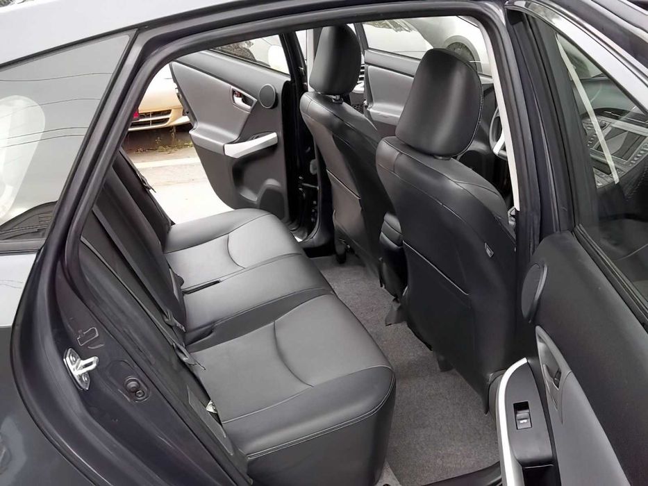 Toyota Prius Four      2015