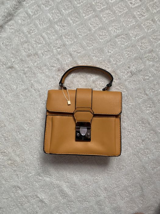 Torebka mała new look musztardowa