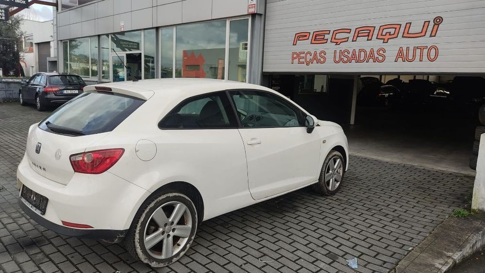 Tampa Mala Seat Ibiza 6J 1.4 tdi BMS de 2009