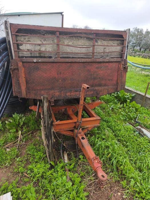 Reboque agricula