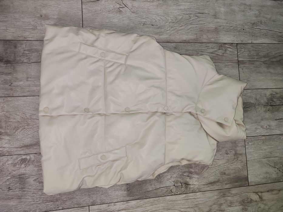 Kamizelka ciepła S  Stradivarius