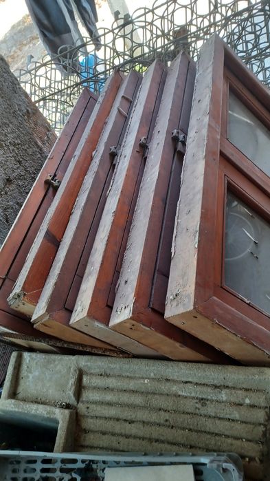 Janelas 6 mais 1 de madeira