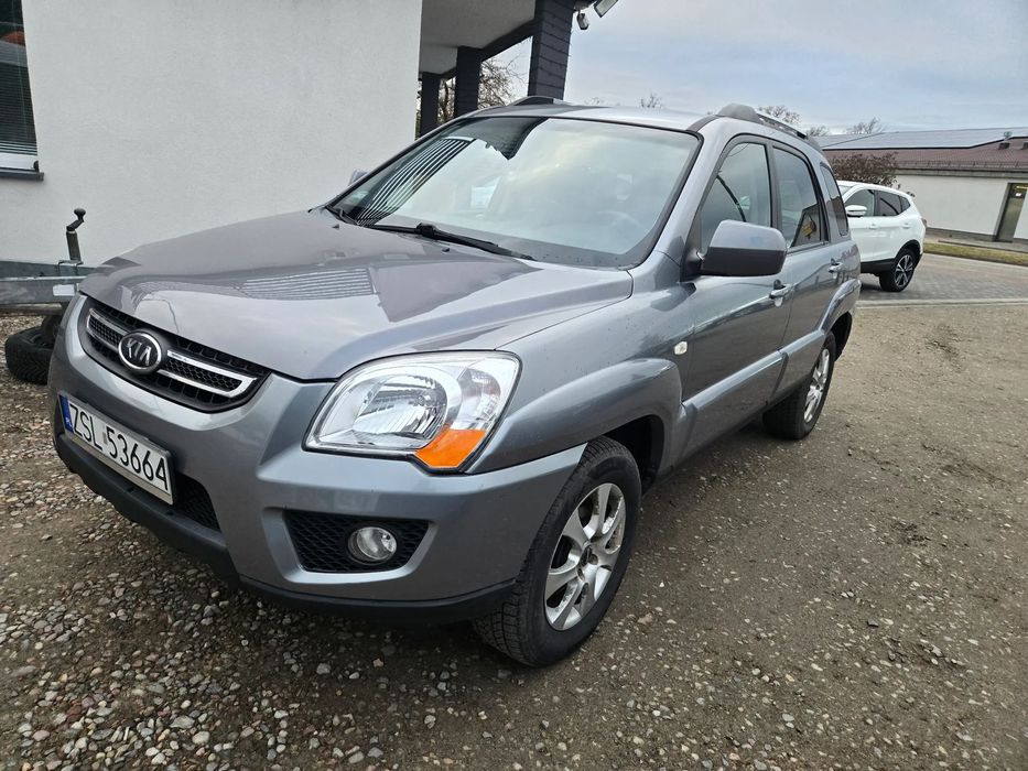 Kia Sportage Ważne opłaty. Bardzo dobrym stanie techniczny.