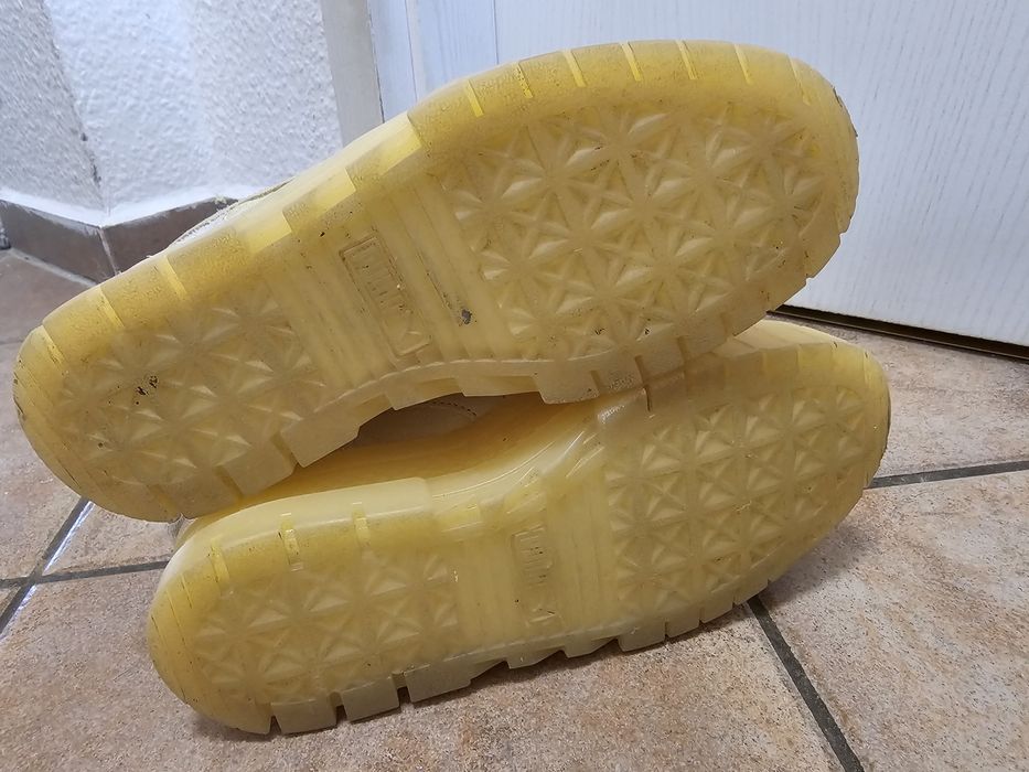 Sneakersy PUMA Mayze 38 beżowe platforma – jak nowe