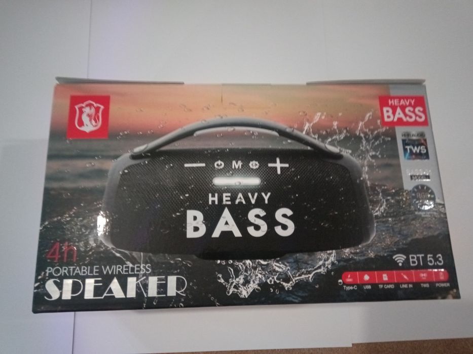 Безпровідна колонка Heavy BASS Hi-Fi