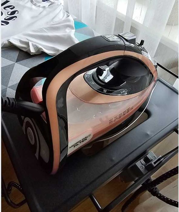 Tefal FV9845E0 Żelazko Parowe Ultimate Pure 3200W Durilium AirGlide