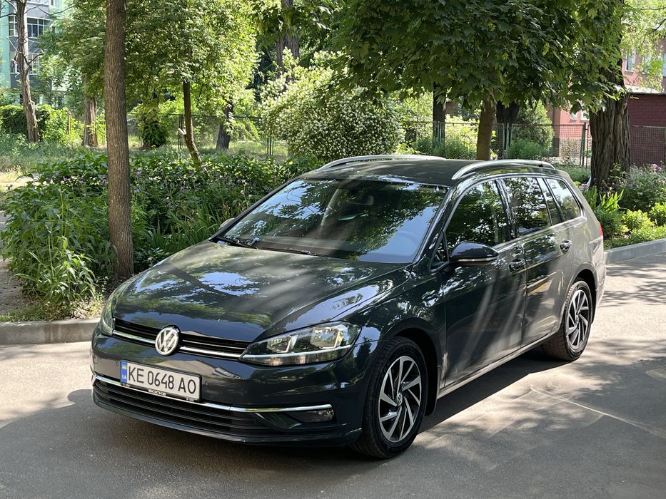 Продам Гольф 7 2017 года