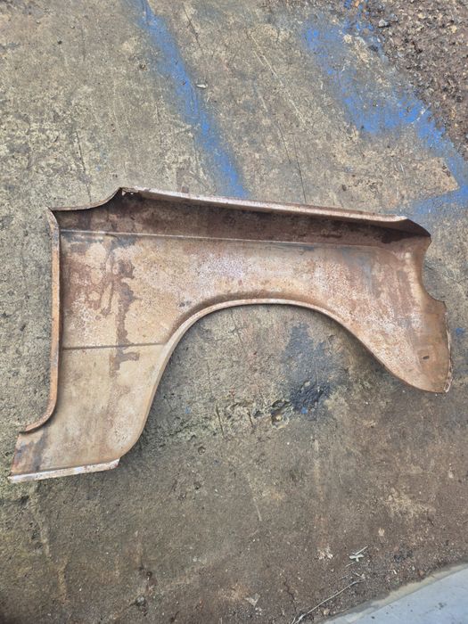 2 крила і передня панель ваз 2101