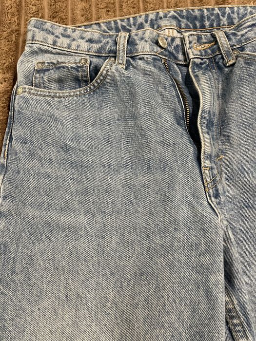 Джинси моми, майже нові.