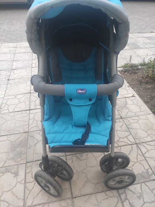 Продам коляску Chicco