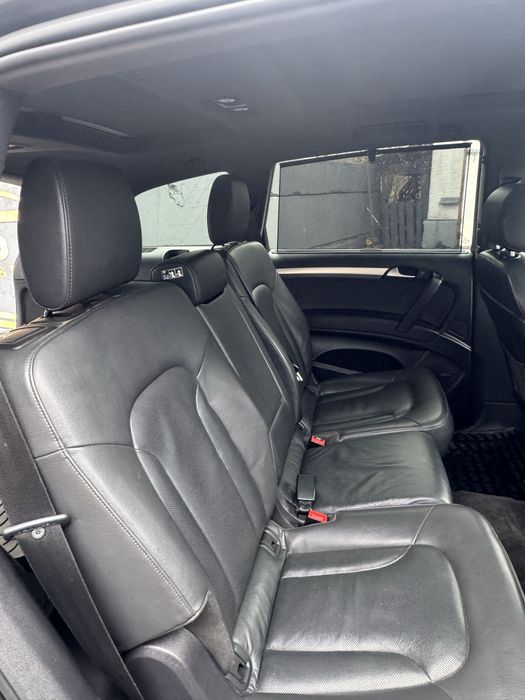 Audi Q7 продам 2015