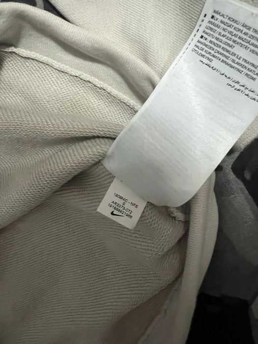 Nike Bluza męska sportowa longsleeve rozmiar S kremowa z kieszenią