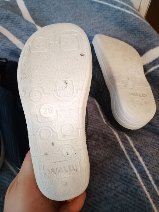 Взуття 26 розміру