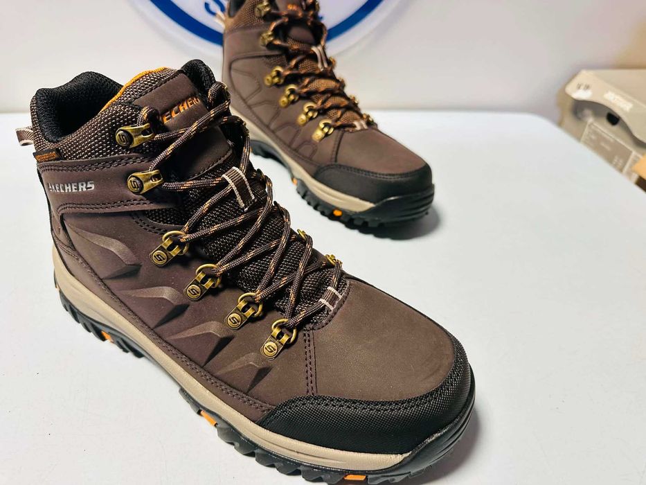 Skechers  Relment wodoodporne wysokie trekkingi brązowe  40 - 46    204642