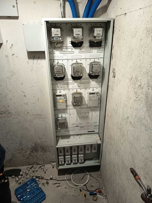 Elektryk - montaż i modernizacja instalacji elektrycznej.