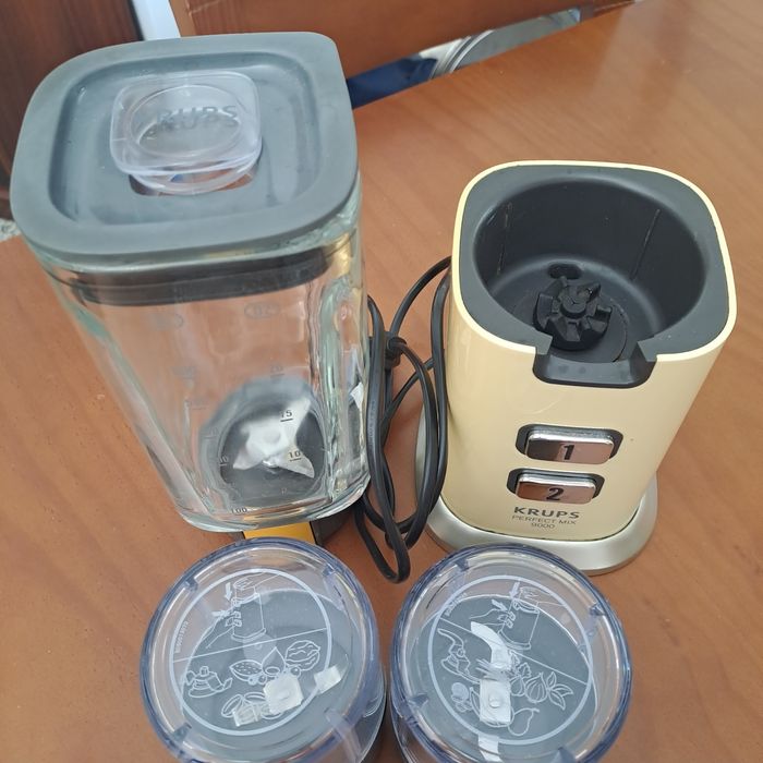 Liquidificadora Krups copo de vidro 600ml