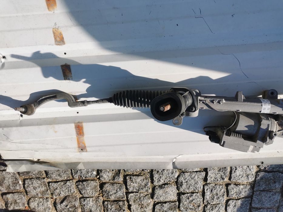 Caixa de direção Mercedes