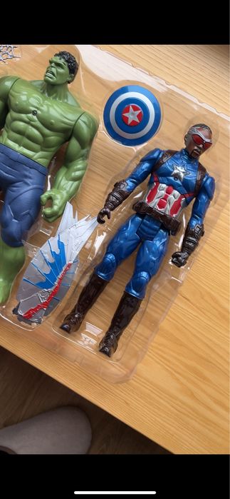 Набір супергероїв людина павук залк залізна людина