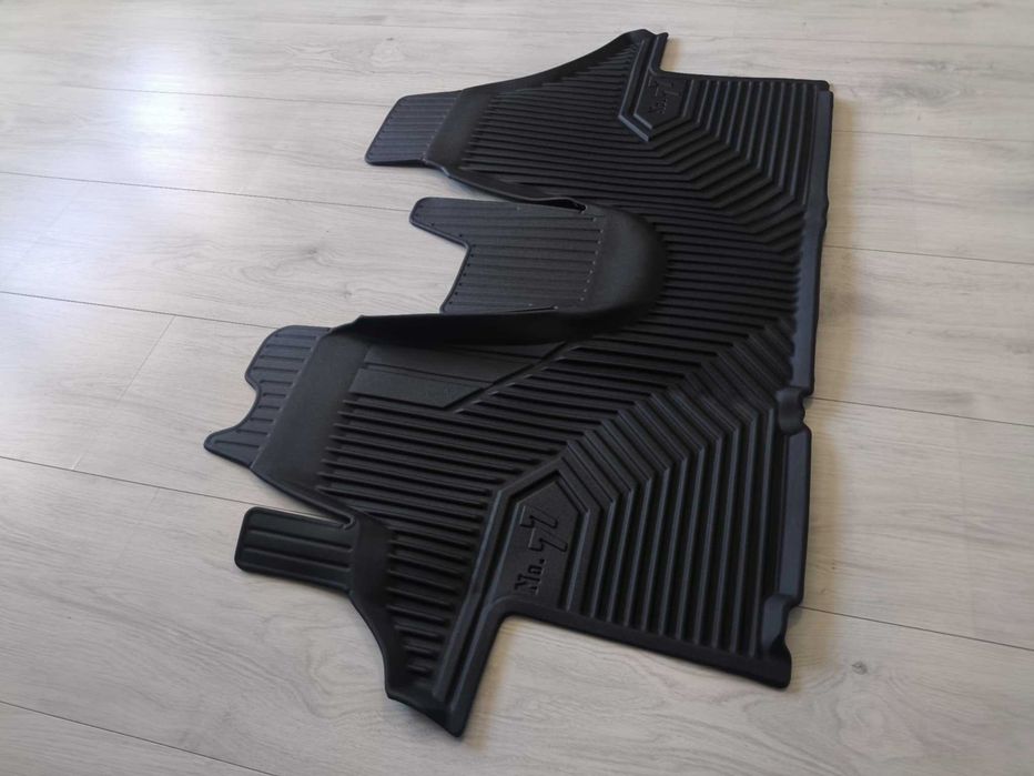 Dywaniki gumowe 3D VW T5 T6 T6.1 Multivan Caravelle Kombi