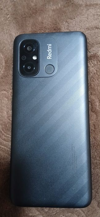Продам смартфон Redmi  12С