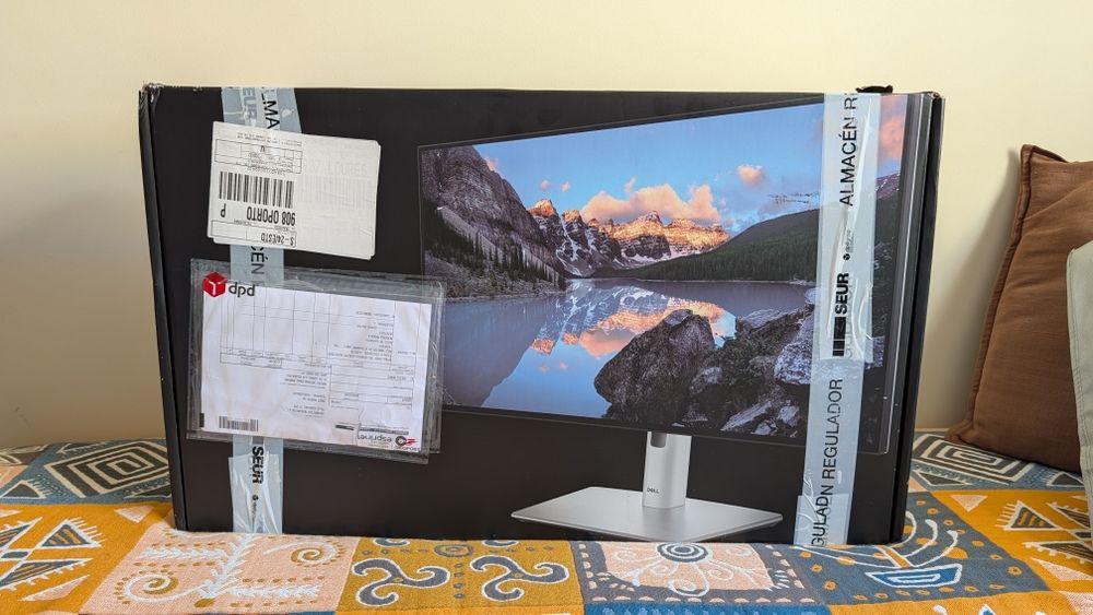 (lacrado!) Monitor Dell UltraSharp U2424HE