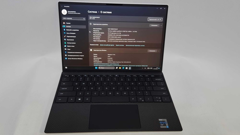 Dell XPS 13 9310 i5 -1135G7 16GB 256GB  Iris Xe 13.4" FHD+