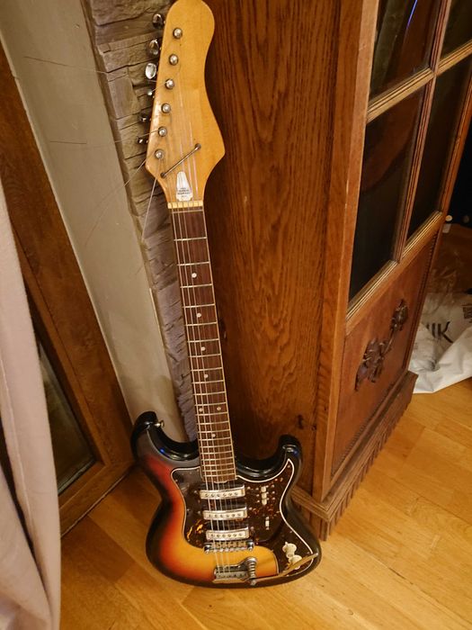 Gitara vintage Teisco Hertiecaster EG 3T lata 60/70