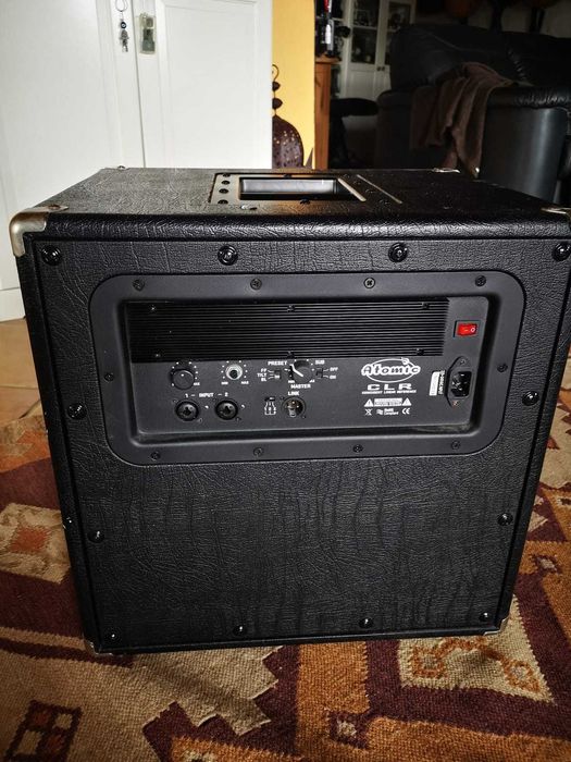 Coluna Amplificada FRFR - CLR Atomic de 500W