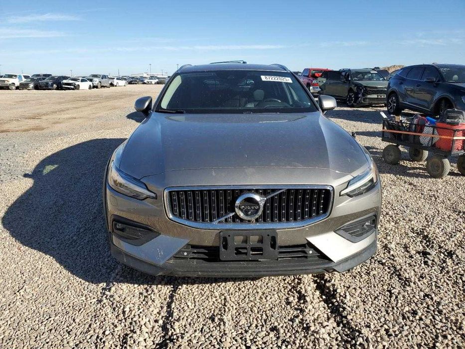 Капот,крыло,дверь, Вольво V60, Volvo. Разборка Киев. Наличие