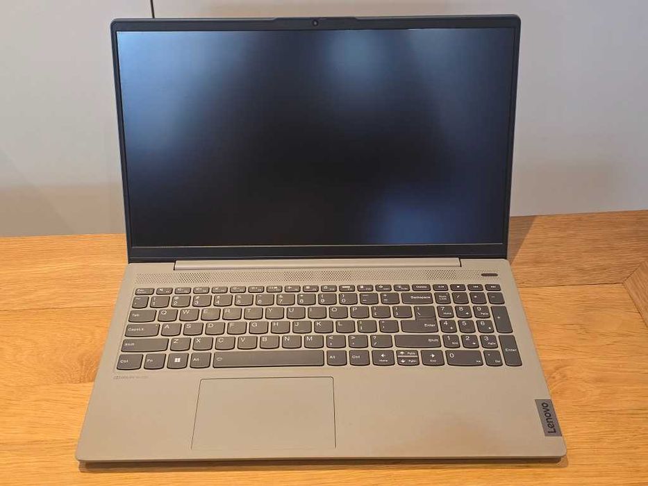 Lenovo IdeaPad 5 15ALC05 R5-5500U, 8GB RAM,512GB SSD, 15,6", WIN11 PRO