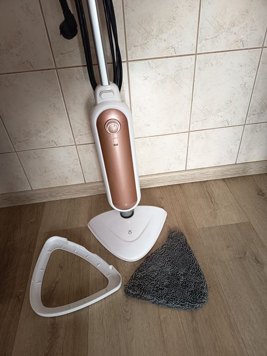 Mop parowy Zelmer do mycia podłóg i dywanów