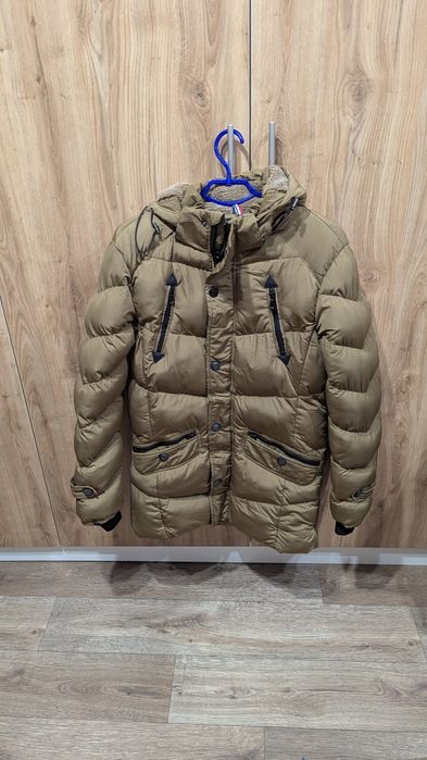 Продам чоловічу куртку.. подовжену