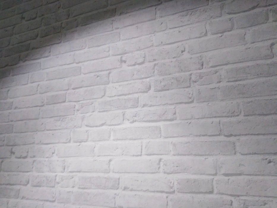 Обои кирпич 2 отрeза 2.1 на 1.08