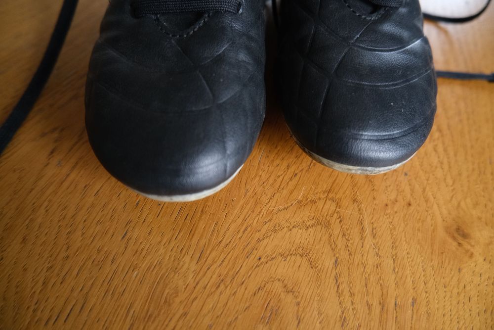 adidas korki   buty do piłki nożnej  r. 33.5