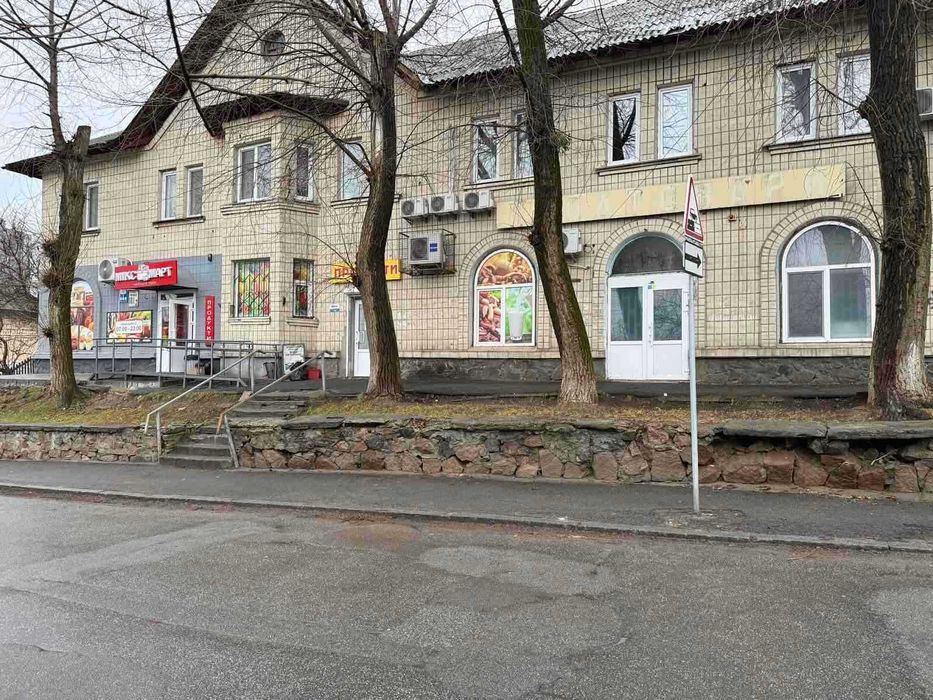 Фасад, 1 поверх, Магазин, шоу-рум, нежитлове приміщення