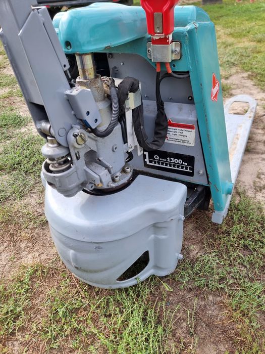 Wózek magazynowy ,paleciak elektryczny Jungheinrich Ameise SPM113